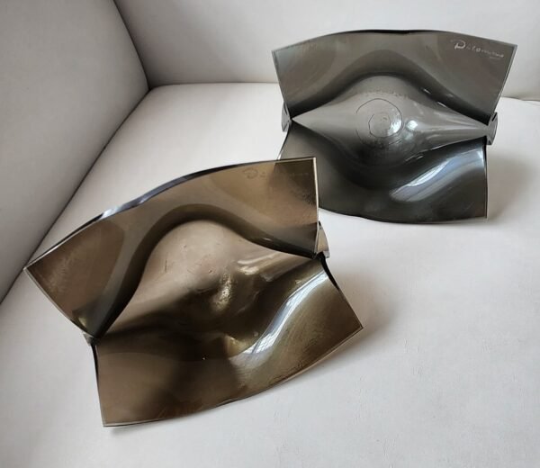 Pair of iridescent glass sculptures signed Águeda Dicancro C.1960